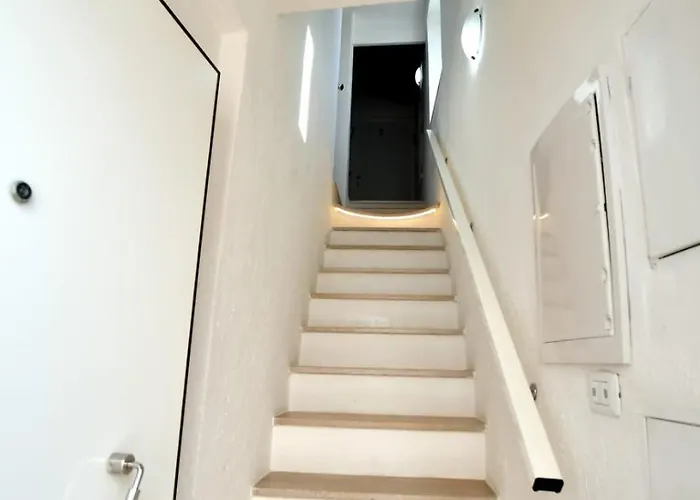 Mirada Gasthuis Mola di Bari